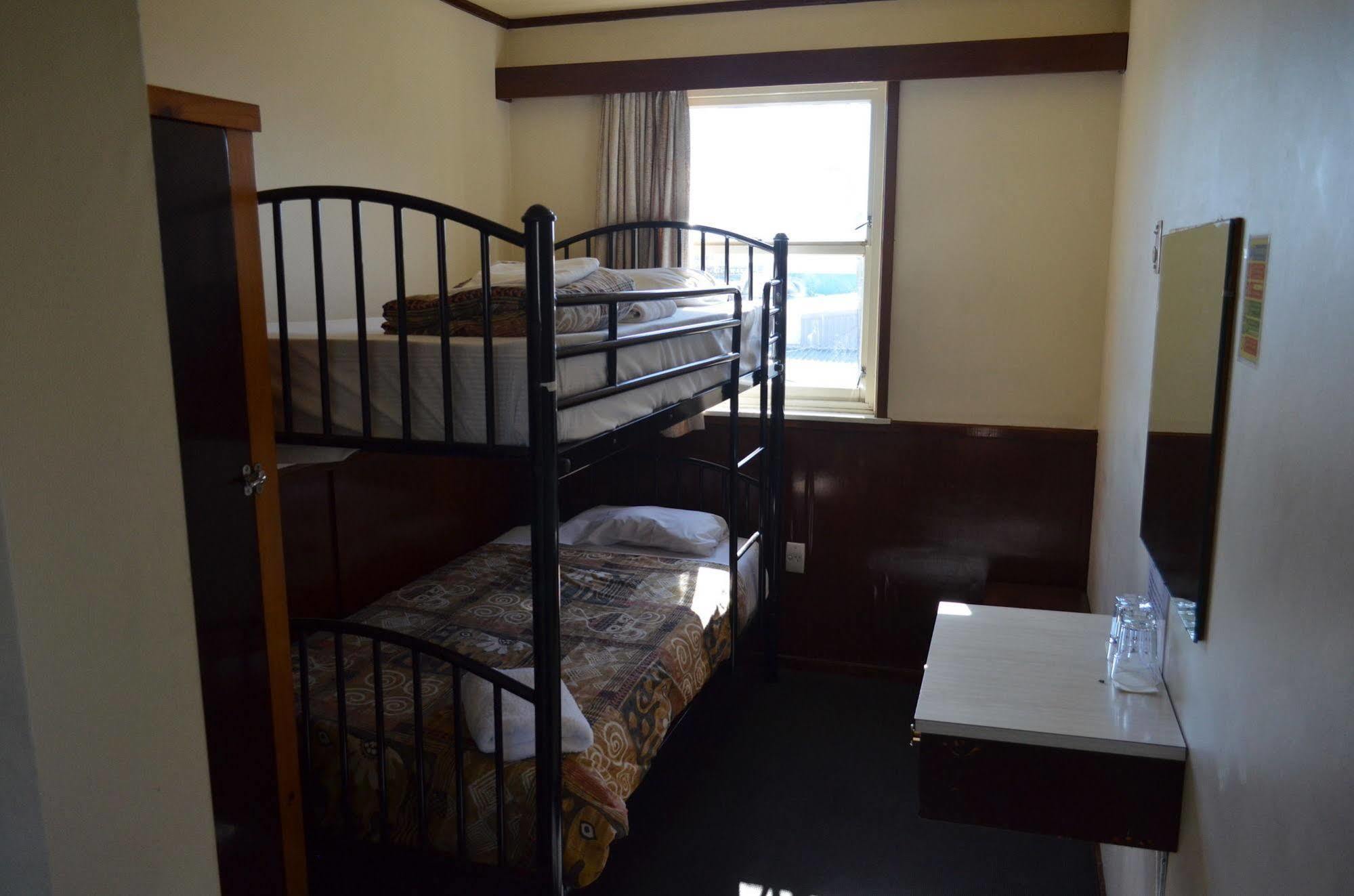 Wakatu Hotel Nelson Esterno foto